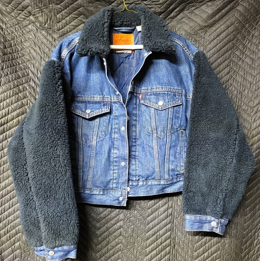 Levi's size S
